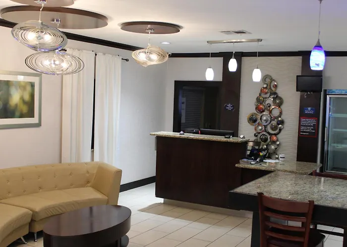 Horizon Inn & Suites
