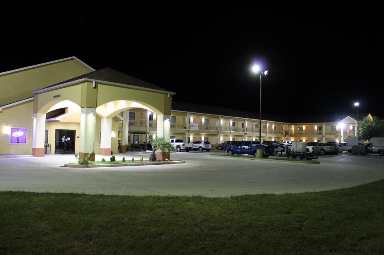 Horizon & 3* Pearsall